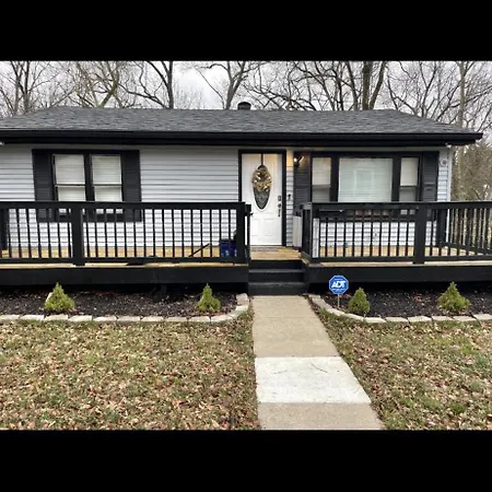 Very Affordable Spacious Private Urban Oasis